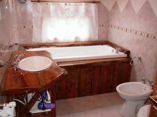 וילה לה אנגוסטרה Apart Hotel Y Hosteria Del Sir מראה חיצוני תמונה