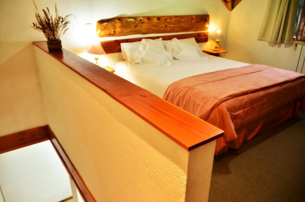 וילה לה אנגוסטרה Apart Hotel Y Hosteria Del Sir מראה חיצוני תמונה